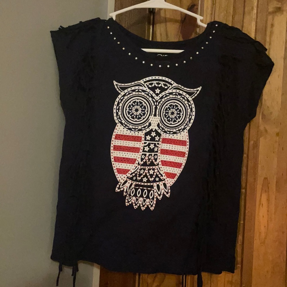 Patriotic owl shirt. Size 12 kids. Brand is justice. Navy blue.
